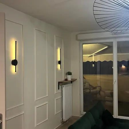 Cozy With Balcony Paris 15min Orly 10min Limeil-Brevannes